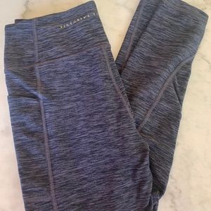 Victoria secret Incredible Leggings size Medium